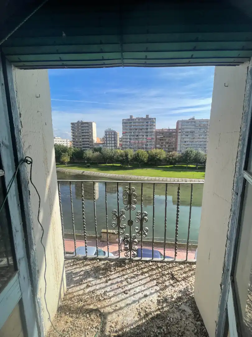 Piso con terraza en venta en Carrer del Pont 23, imagen 3