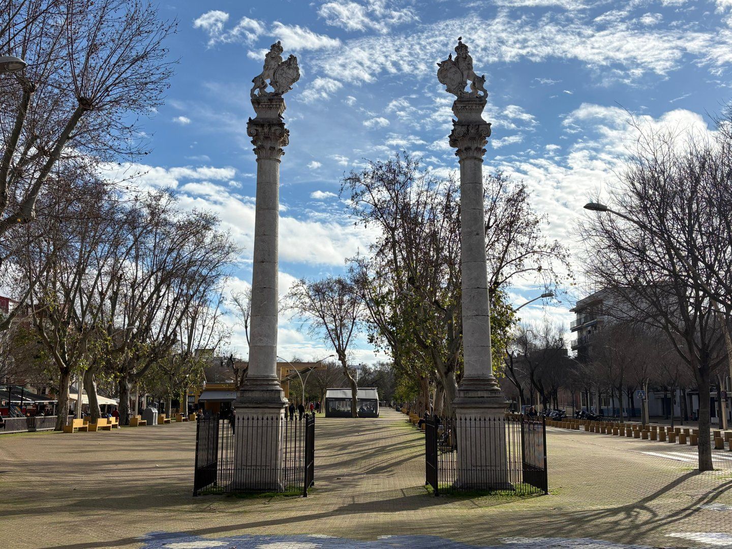 Vista exterior de Piso en venta en  Sevilla Capital con Aire acondicionado y Calefacción