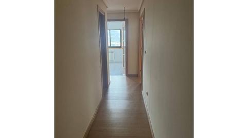 Foto 3 de Pis en venda a San Cibrao das Viñas, Ourense