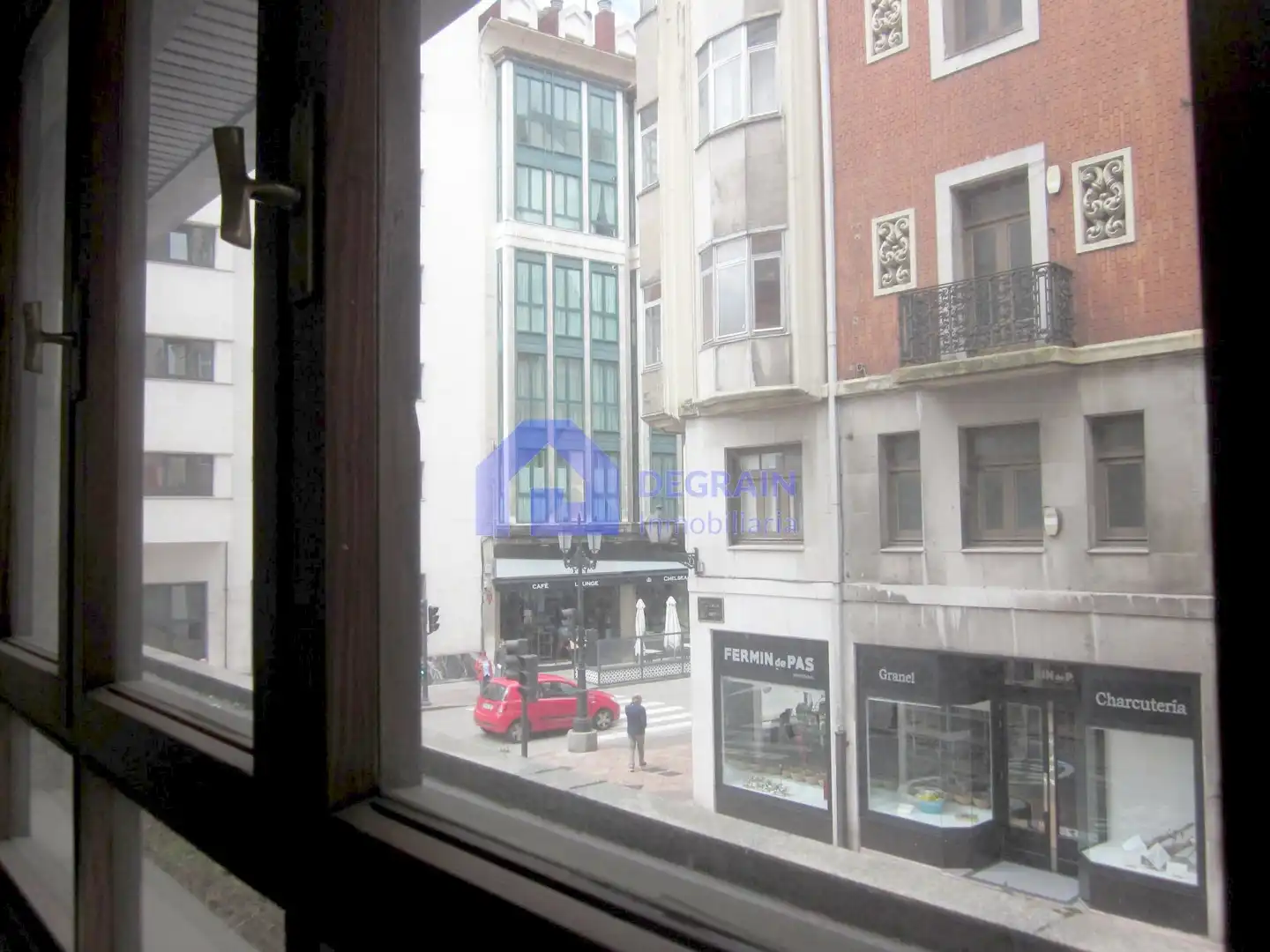 Außenansicht von Büro zur Miete in Oviedo  mit Heizung