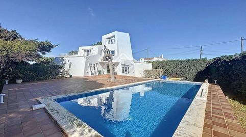 Villa de 8 dormitorios con licencia turística en venta en Es Castell, Menorca