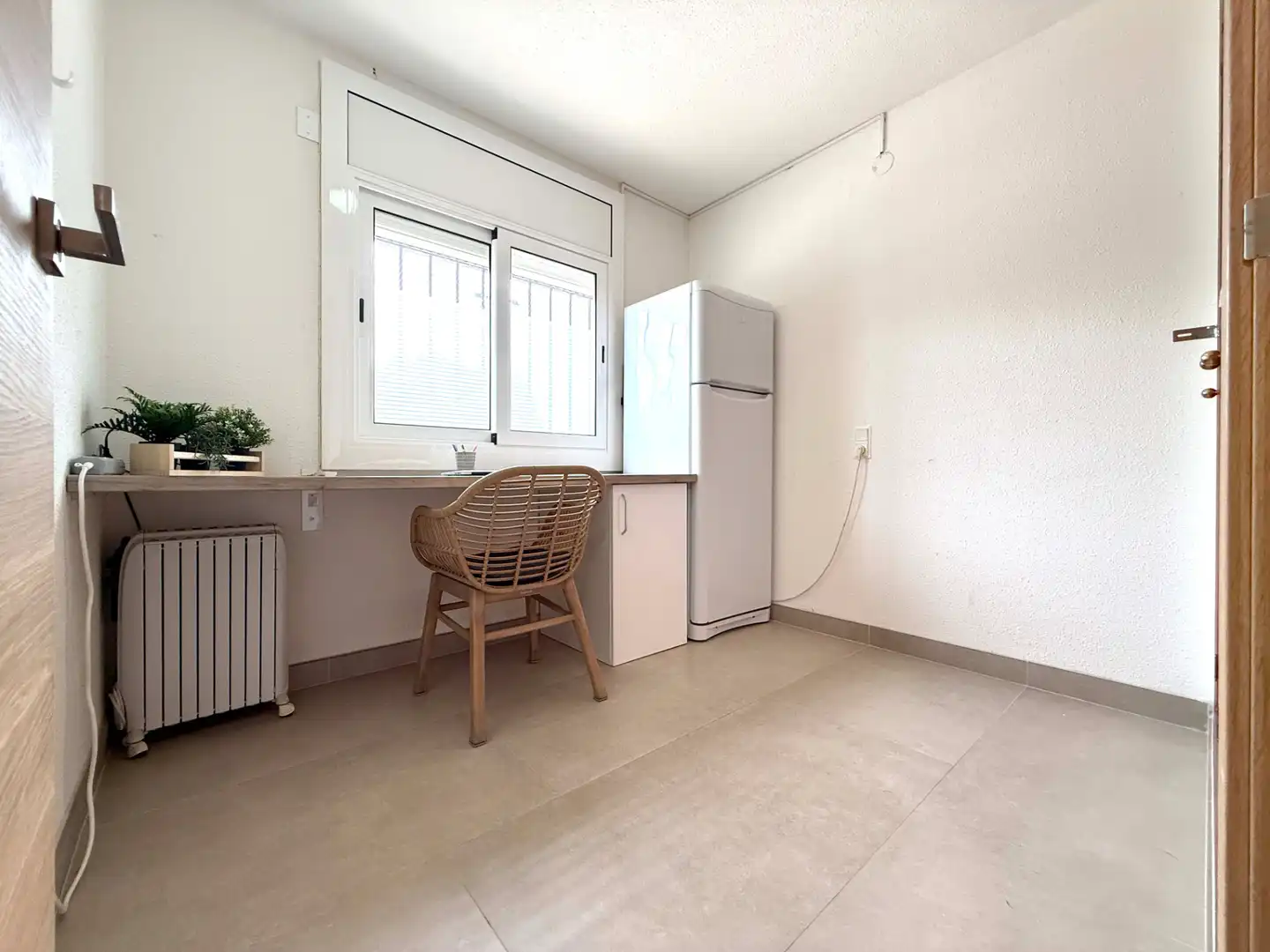 Küche von Einfamilien-Reihenhaus zum Verkauf in Cambrils mit Klimaanlage, Heizung und Terrasse