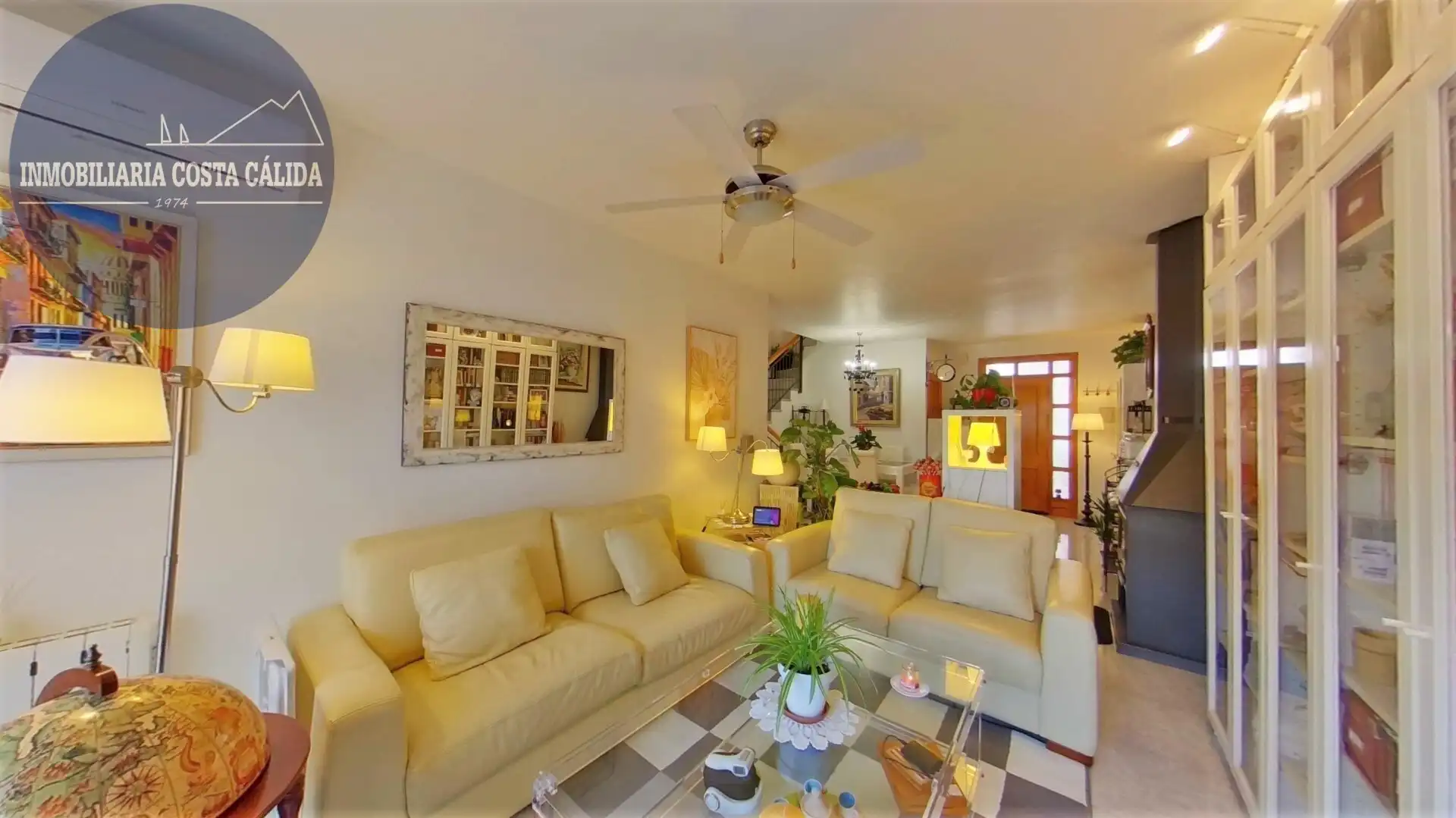Sala de estar de Dúplex en venta en Águilas con Aire acondicionado, Calefacción y Jardín privado
