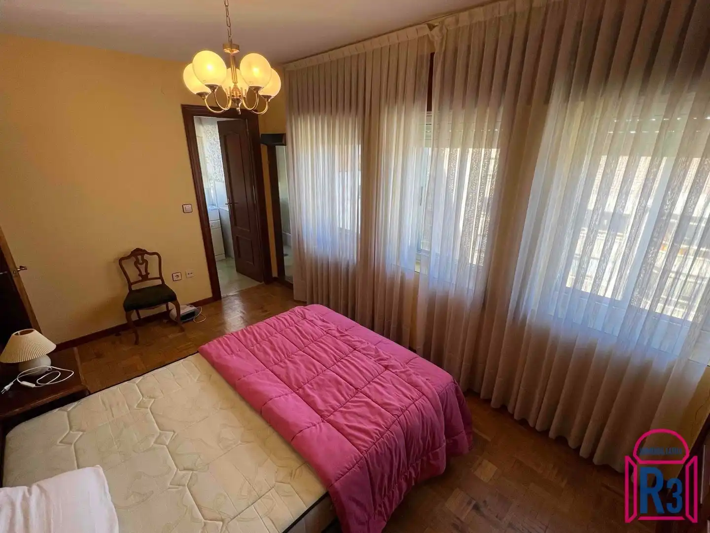 Flat with lift to rent in Cardenal Lorenzana, imagen 9