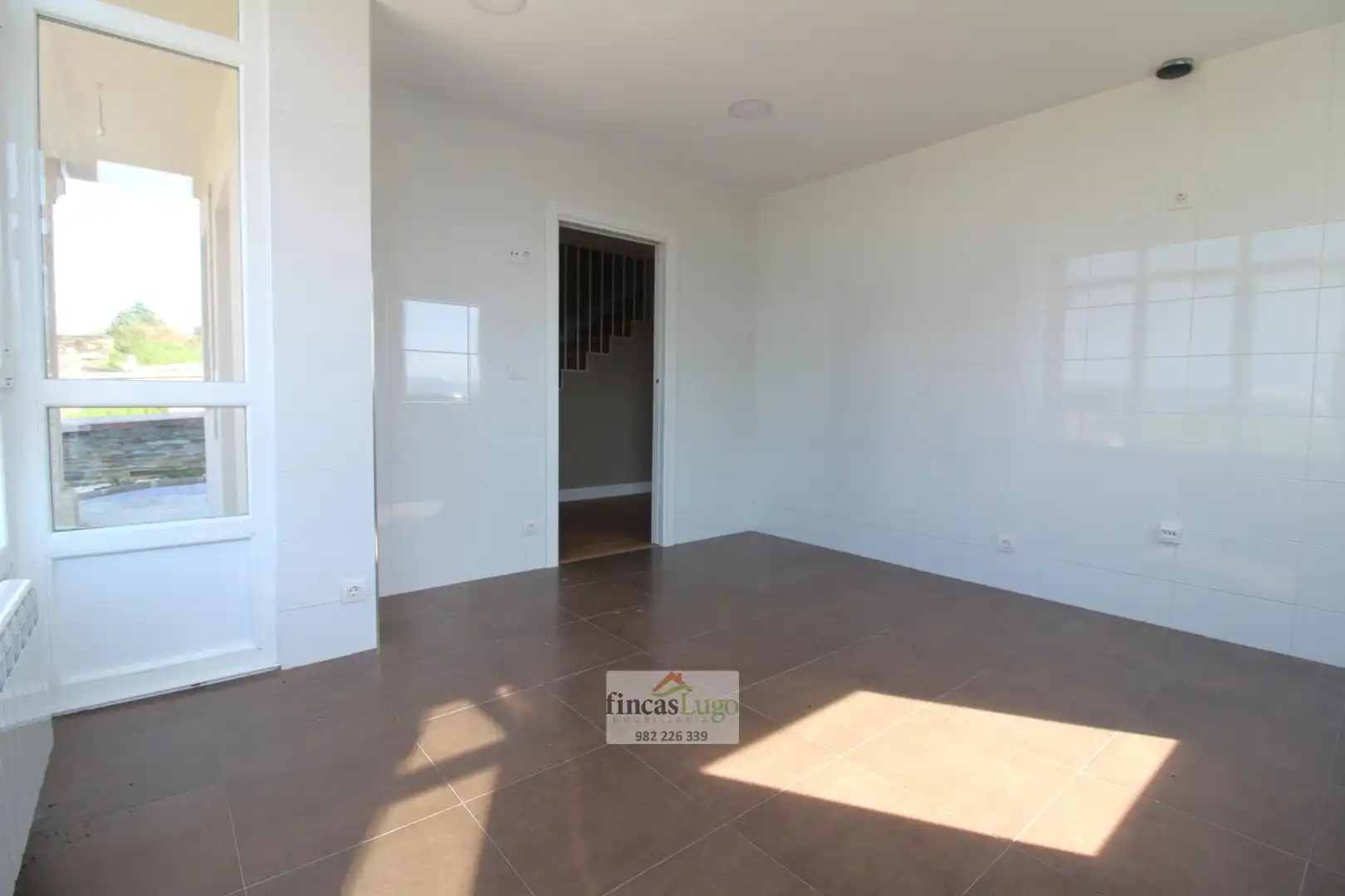 Casa o chalet en venta en Lugo con Calefacción, Jardín privado y Terraza