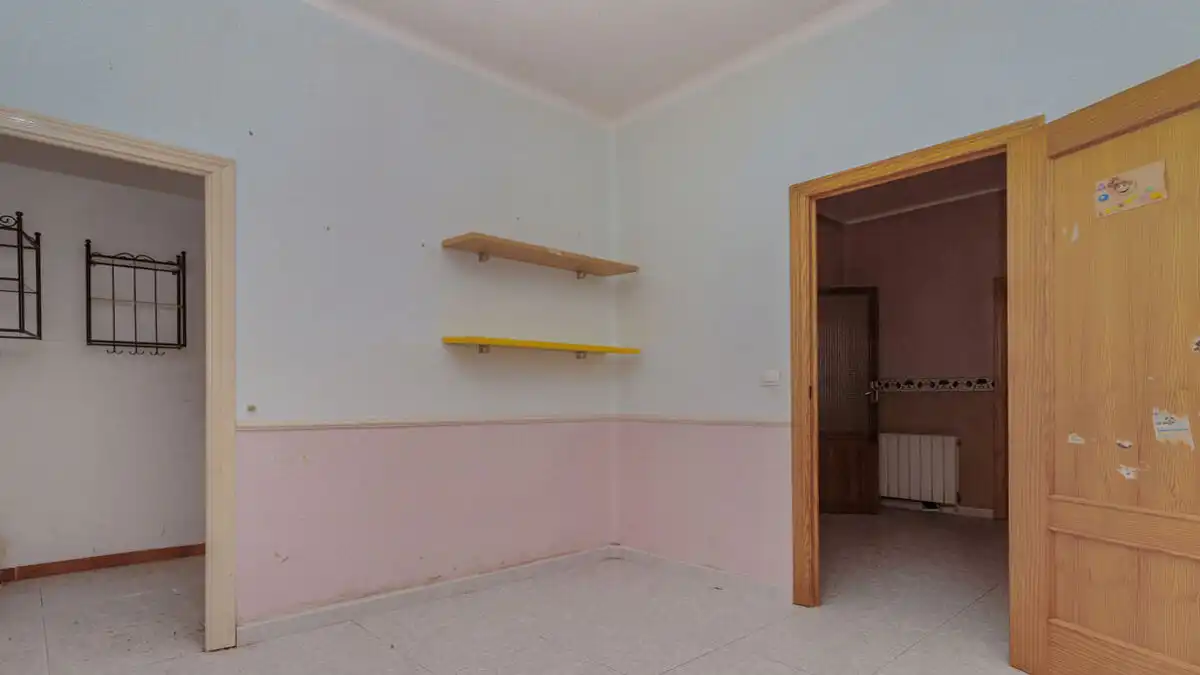 Casa adosada en venta en Valdepeñas