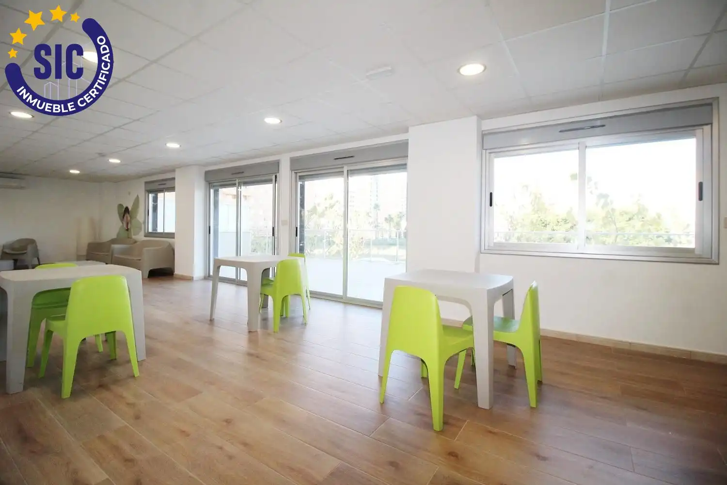 Apartment mit Pool zum Verkauf in Calle AMPLARIES, imagen 32