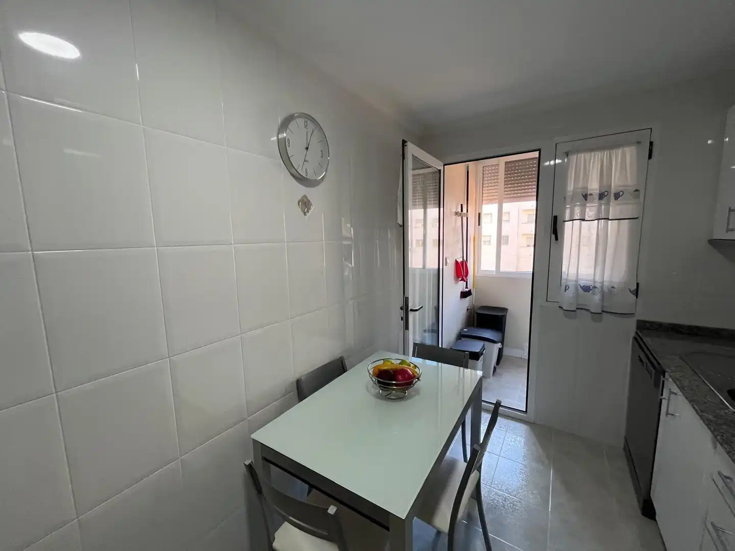 Schlafzimmer von Wohnung zur Miete in Almansa mit Heizung, Abstellraum und Möbliert