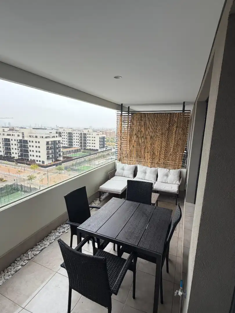 Flat with pool to rent in Avenida de la Seda, imagen 2