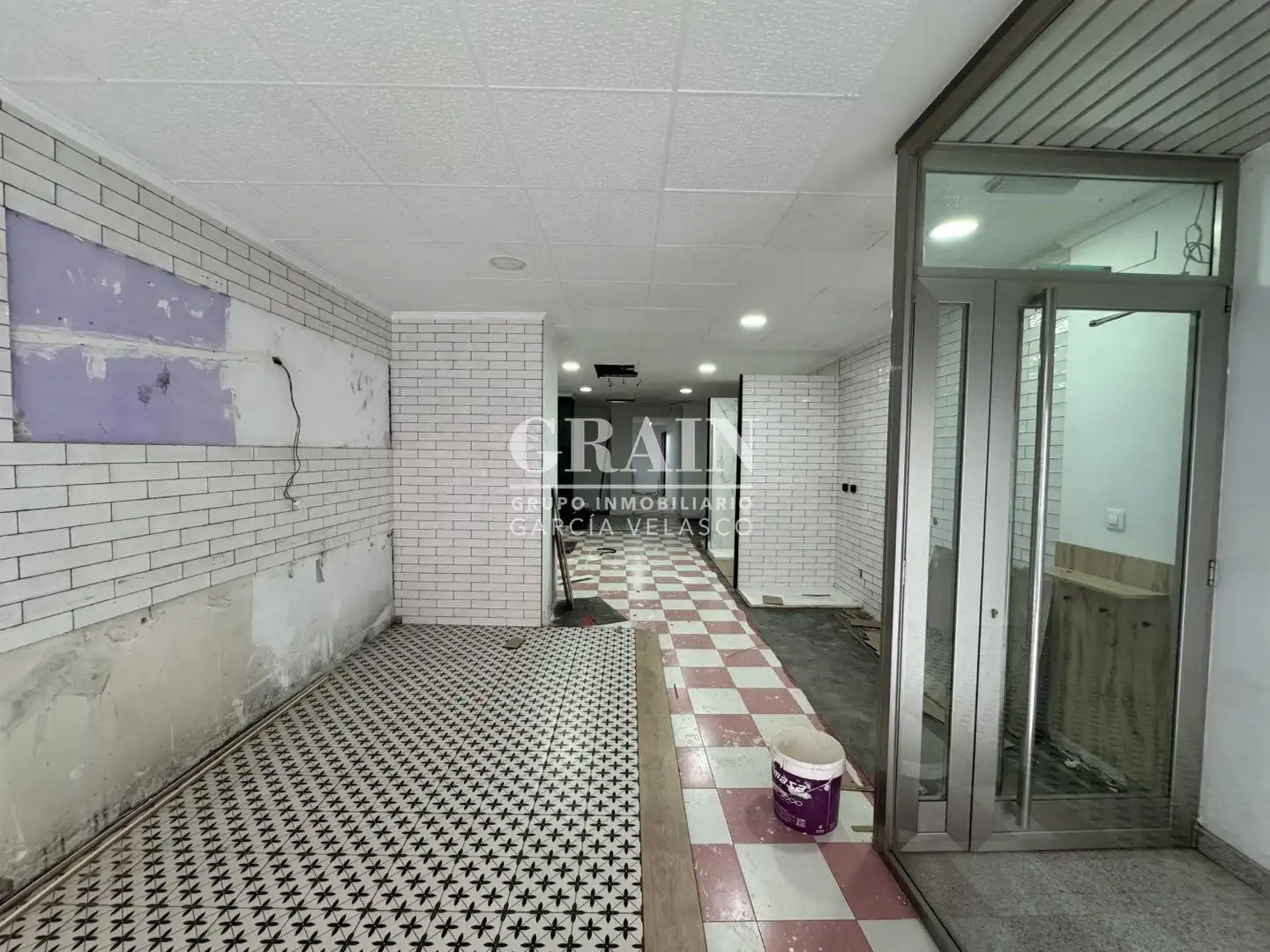 Local comercial en venda a Centro, imagen 2
