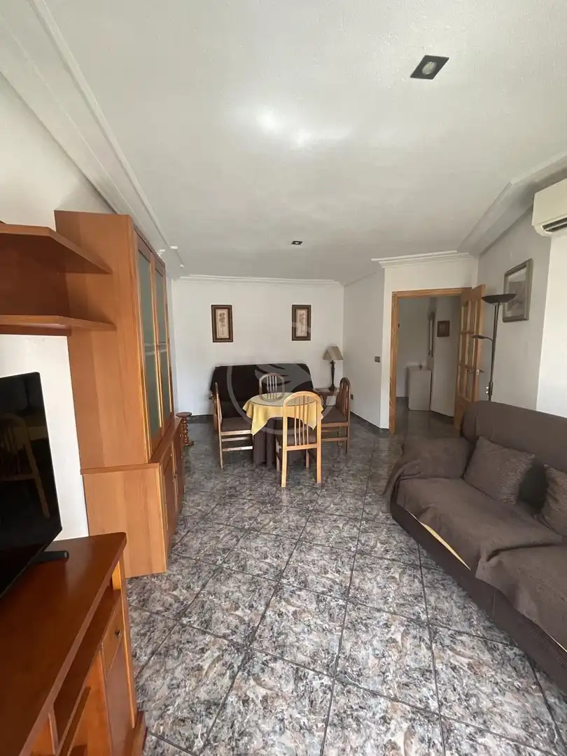 Living room of Flat for sale in Linares  with Air Conditioner and Furnished