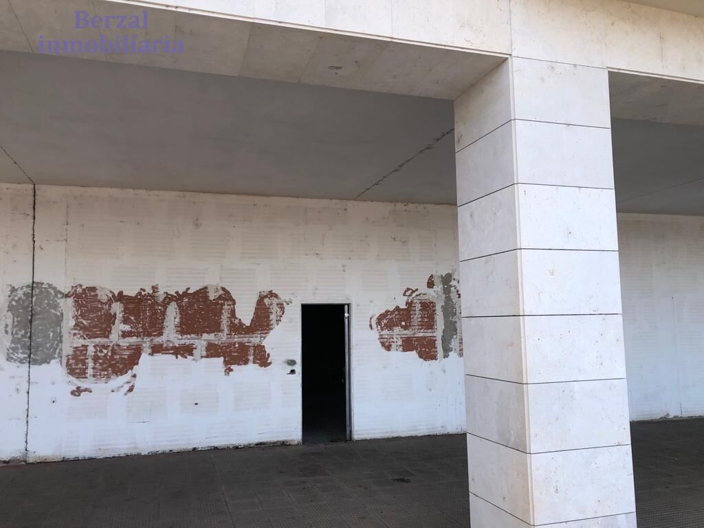 Local de lloguer en  Logroño