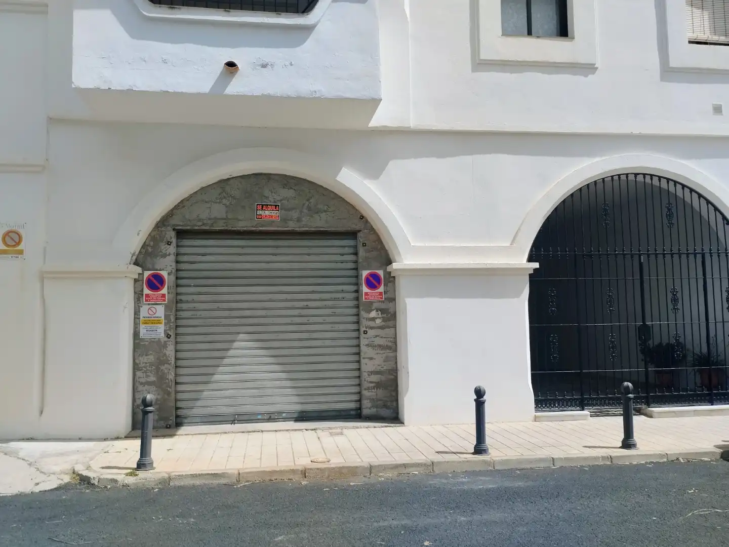 Vista exterior de Local de alquiler en Motril