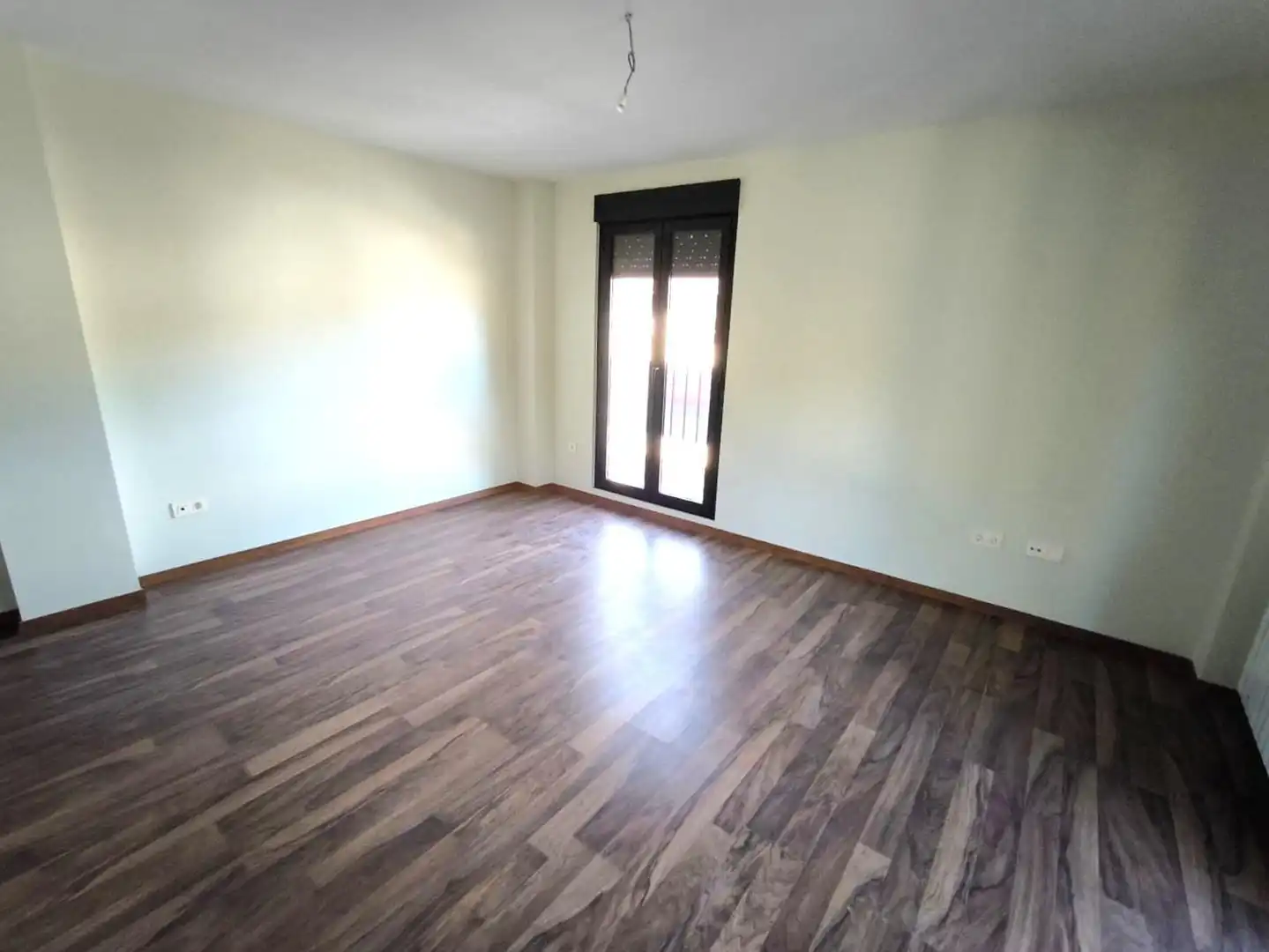 Habitación de Dúplex en venta en Puebla de Lillo con Calefacción y Parquet