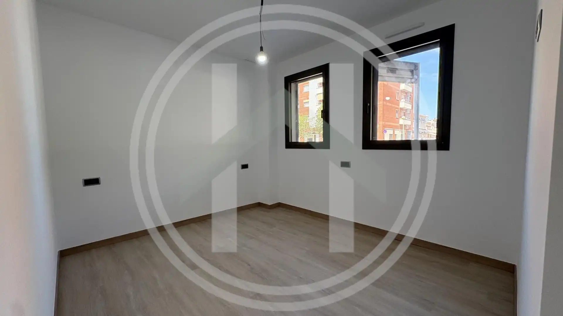 Dormitori de Pis en venda en Granollers amb Aire condicionat, Calefacció i Parquet