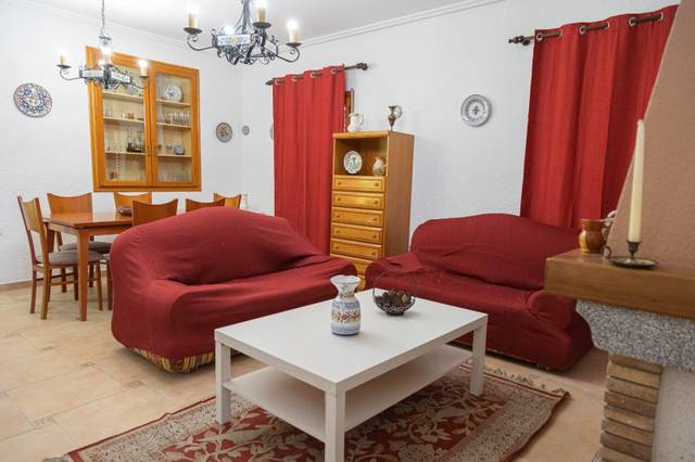 Casa-chalet en Alquiler en Centro