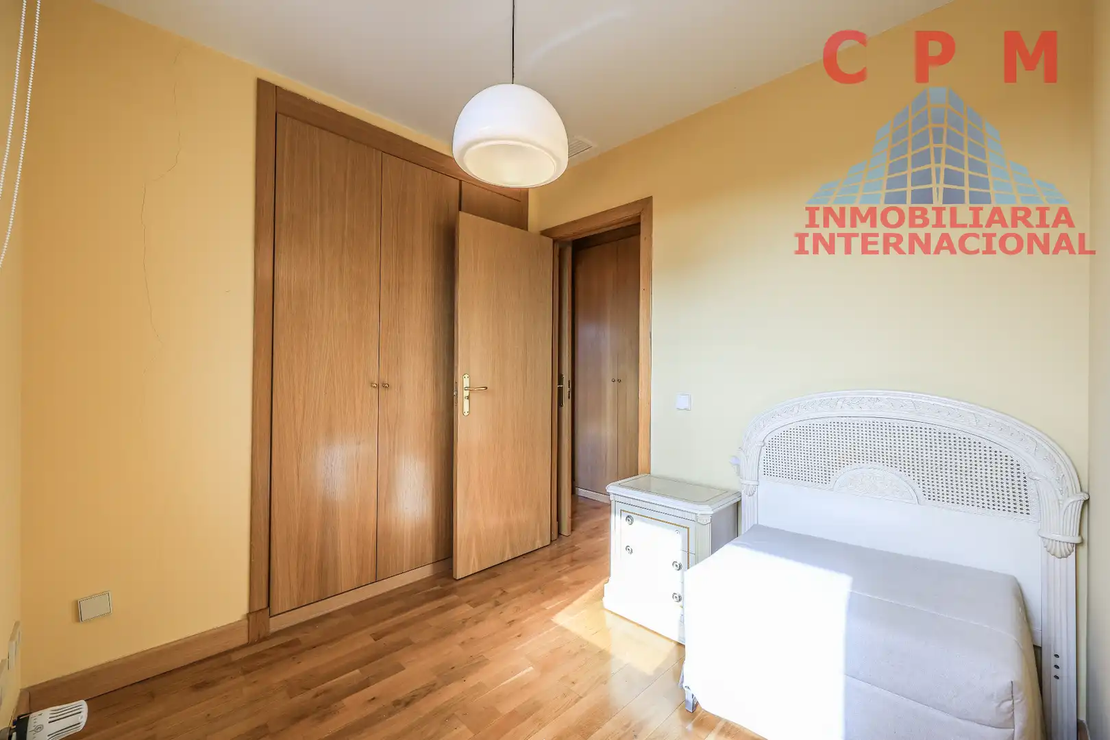 Schlafzimmer von Wohnung zur Miete in Madrid mit Klimaanlage, Heizung und Parkett