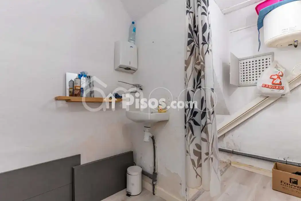 Commercial properties for rent in Centre