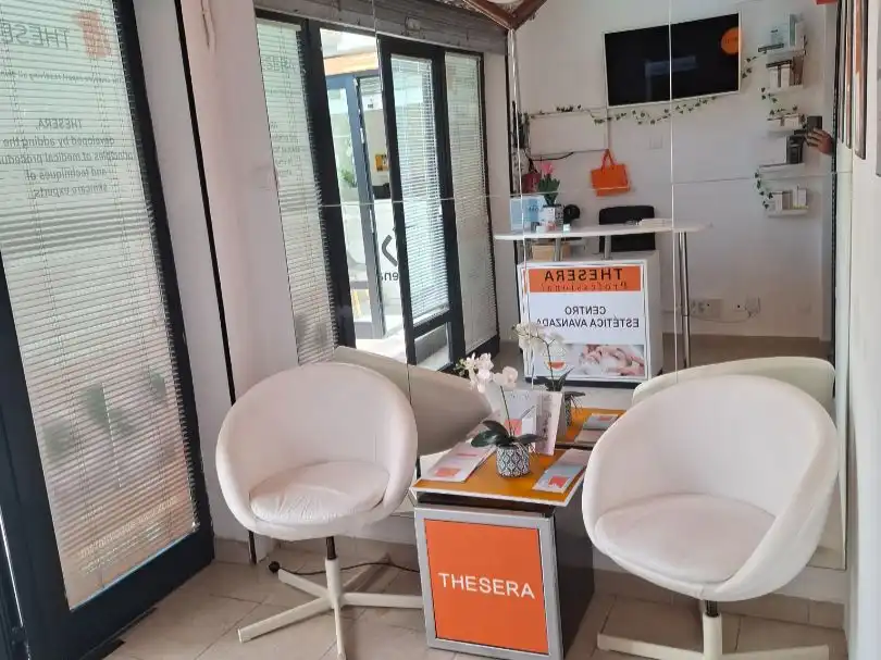 Local de lloguer en Adeje amb Aire condicionat, Calefacció i Terrassa