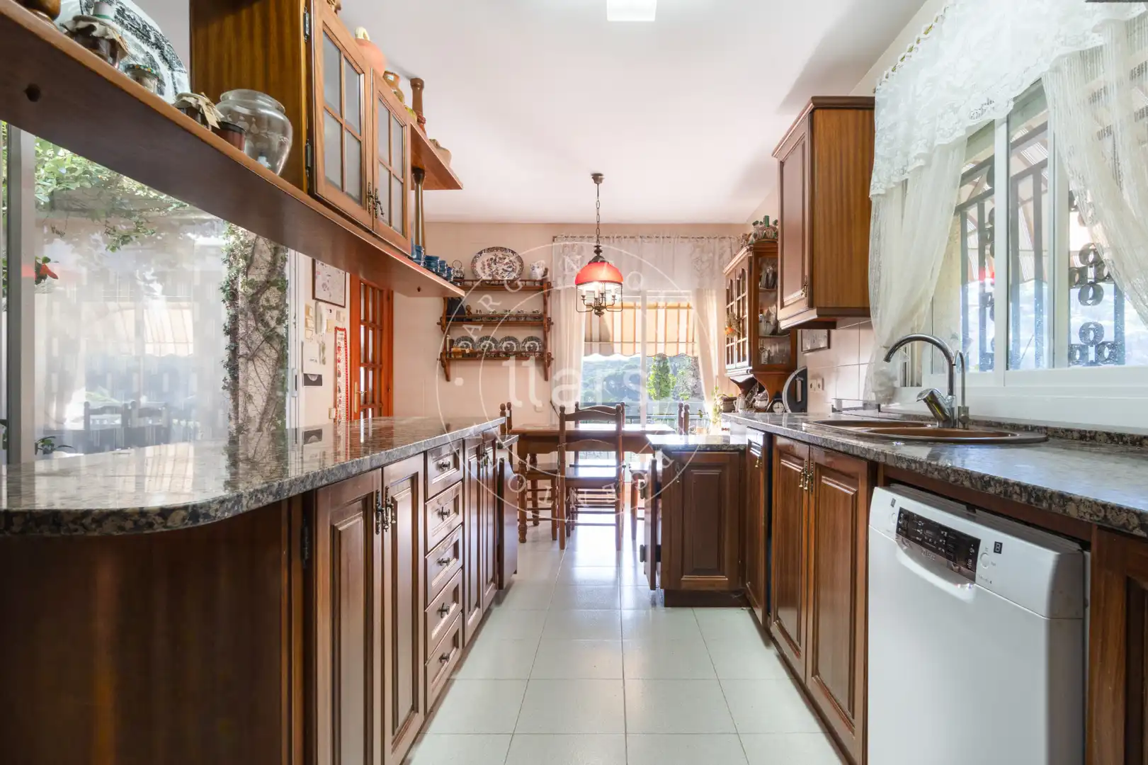 House with terrace for sale in Carrer de Santiago Rusiñol, imagen 23