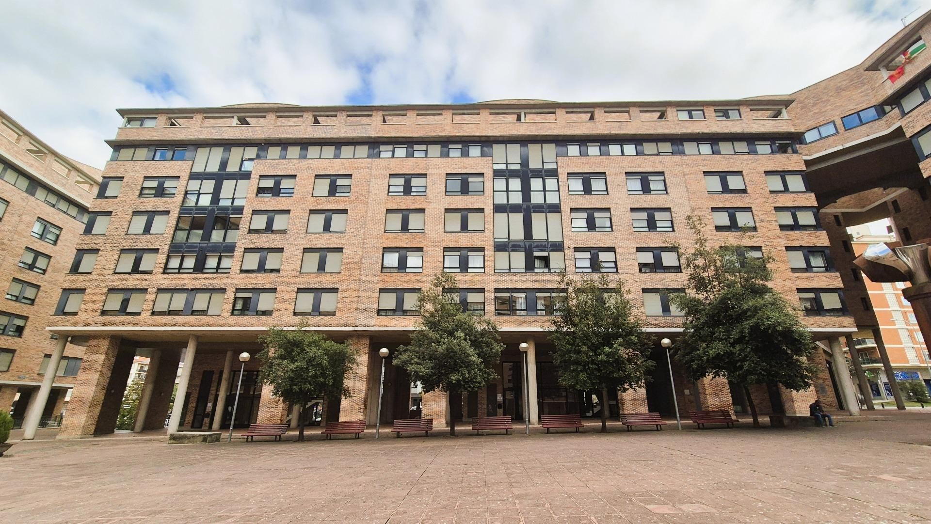 Vista exterior de Piso en venta en Barañain con Calefacción, Parquet y Trastero