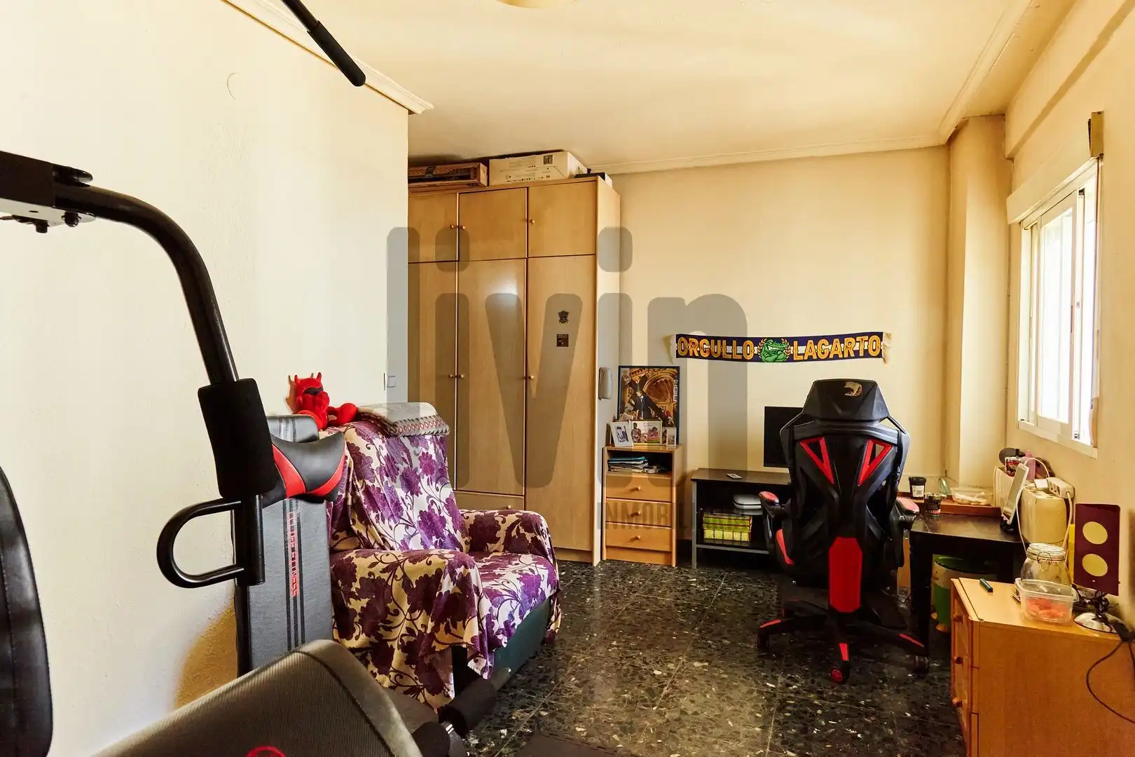 Sala d'estar de Casa adosada en venda en Jaén