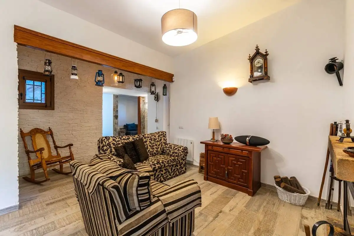 Sala d'estar de Casa o xalet en venda en Telde amb Jardí privat