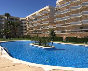 Piscina de Apartament de lloguer en Mont-roig del Camp amb Aire condicionat, Terrassa i Piscina