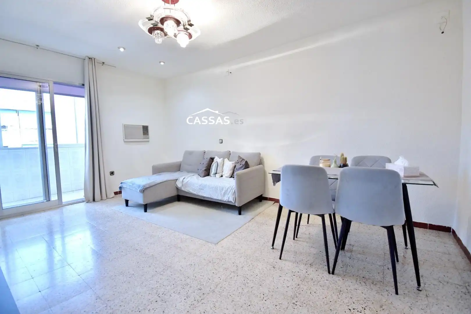 Sala d'estar de Pis en venda en Torrejón de Ardoz amb Aire condicionat i Terrassa