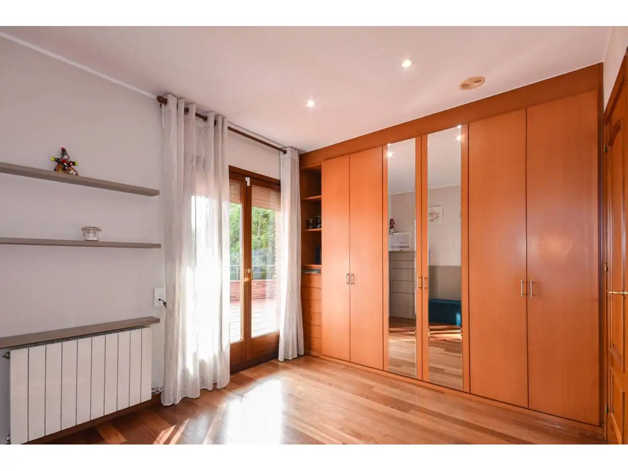 Habitación de Casa o chalet en venta en Granollers con Calefacción, Jardín privado y Parquet