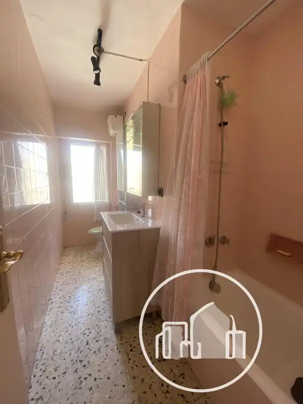Bathroom of Flat for sale in Villarcayo de Merindad de Castilla la Vieja  with Storage room and Furnished