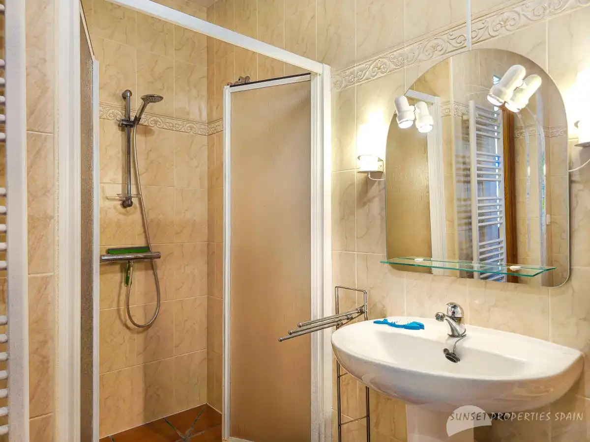 Chalet con terraza en venta en Arenas, imagen 47