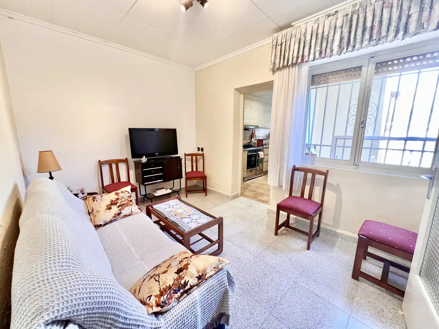 Sala de estar de Casa o chalet en venta en Petrer con Jardín privado, Terraza y Horno