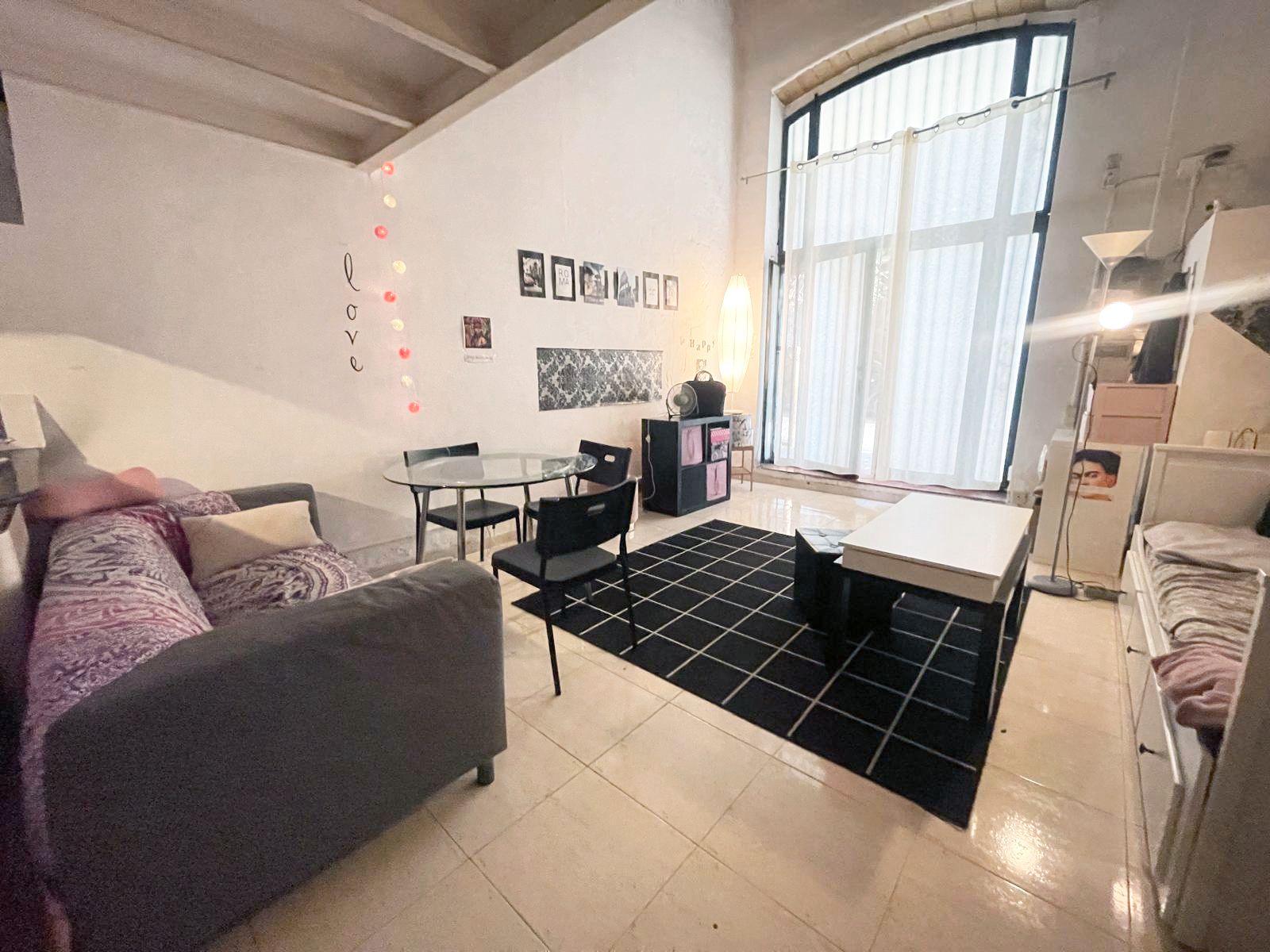 Living room of Duplex for sale in  Barcelona Capital