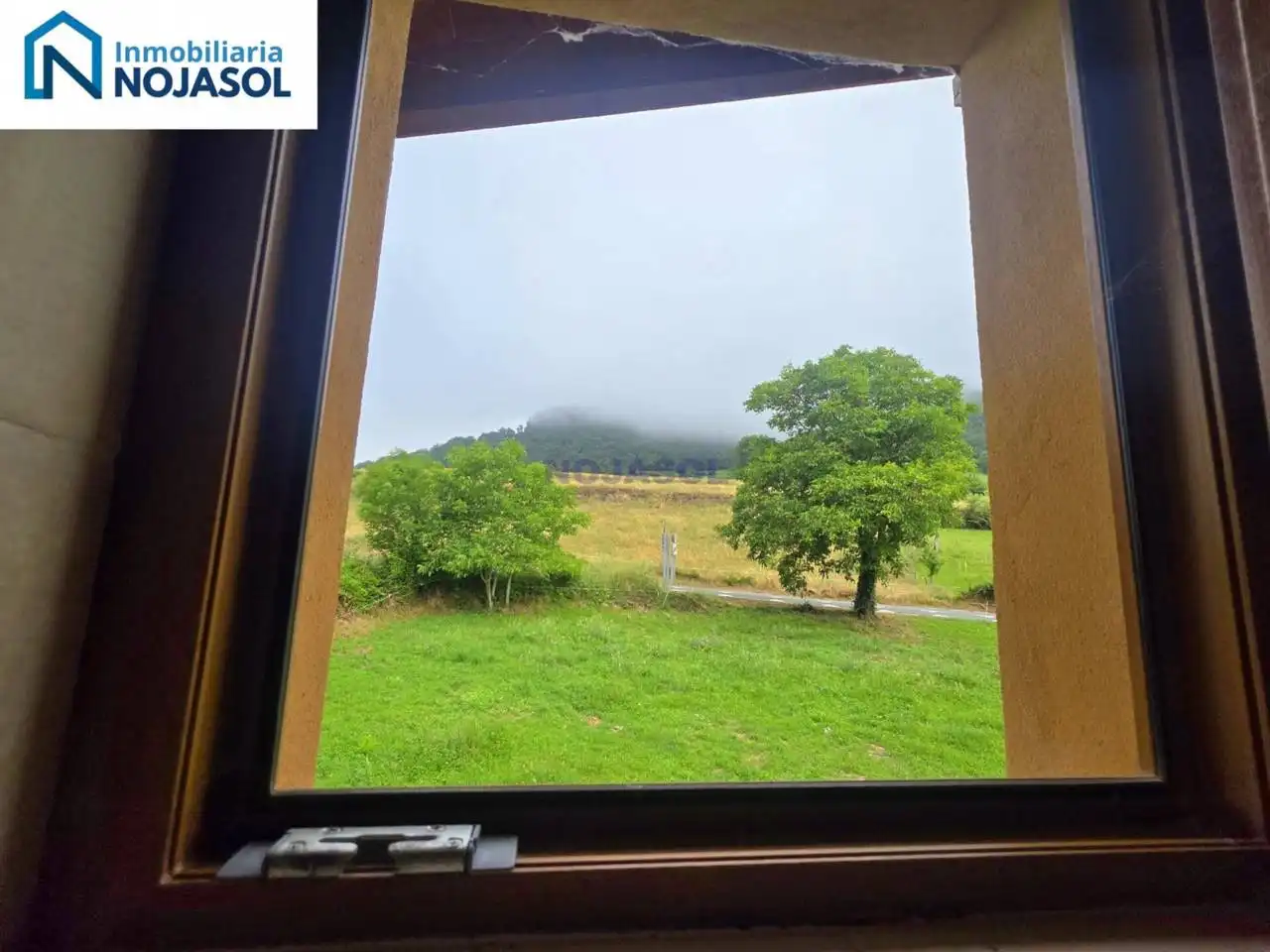 Apartamento en venta en Vega de Liébana con Calefacción, Jardín privado y Parquet