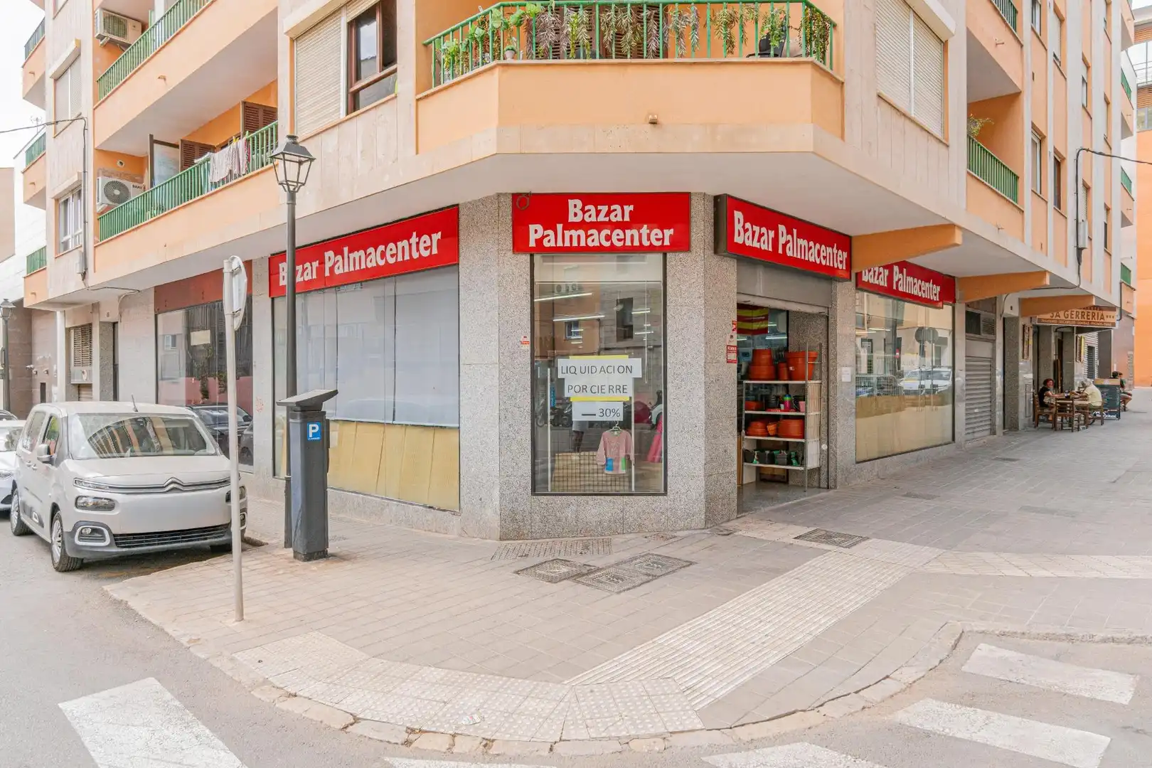 Gewerbefläche zum Verkauf in Carrer de l'Escola Graduada