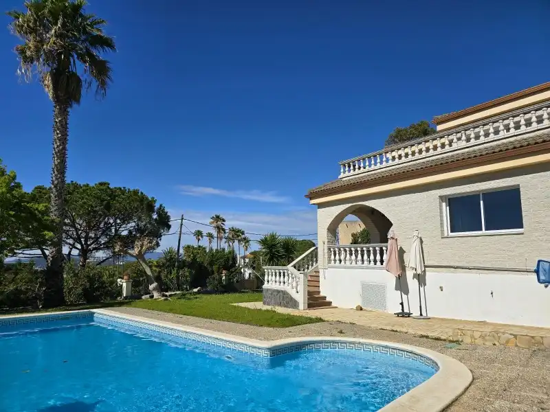 Vista exterior de Casa o chalet en venta en Lloret de Mar