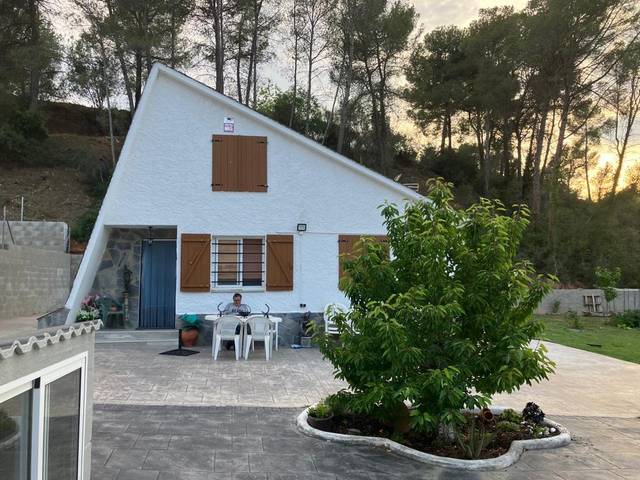 Casa-chalet en Venta en Carrer Portbou en Cabrera d'Anoia