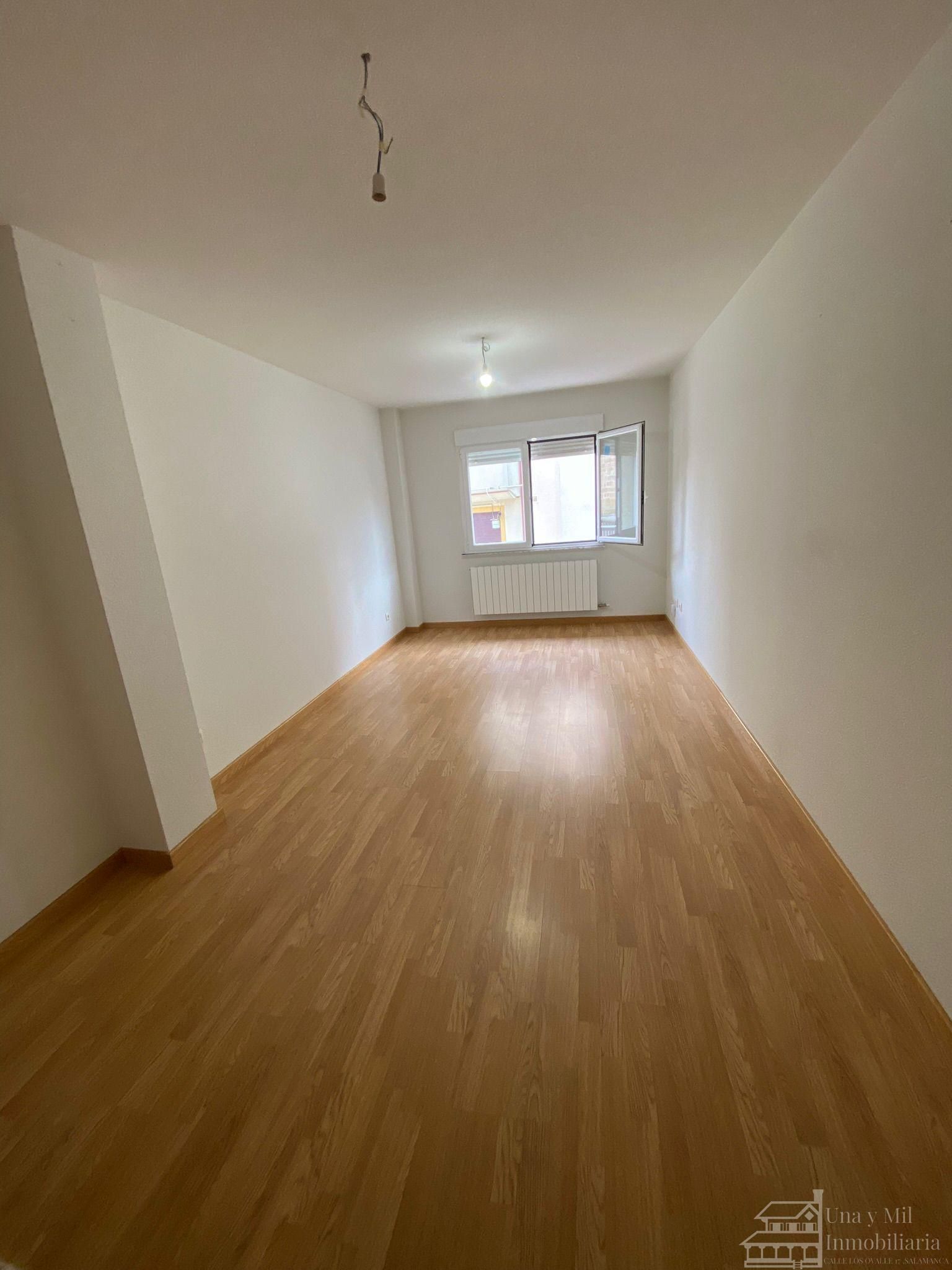 Schlafzimmer von Wohnung zum Verkauf in San Cristóbal de la Cuesta mit Heizung und Balkon