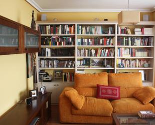 Living room of Flat to rent in  Albacete Capital  with Heating and Balcony