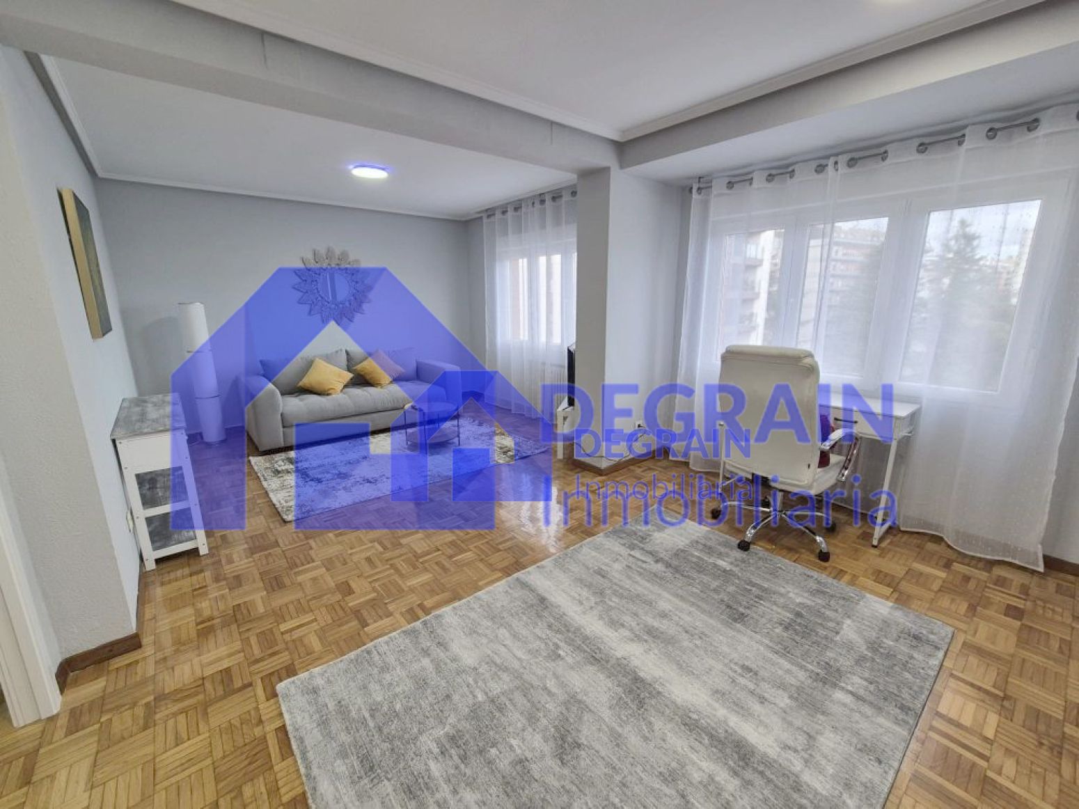 Flat to rent in Oviedo - ANGEL MUÑIZ TOCA, La Ería