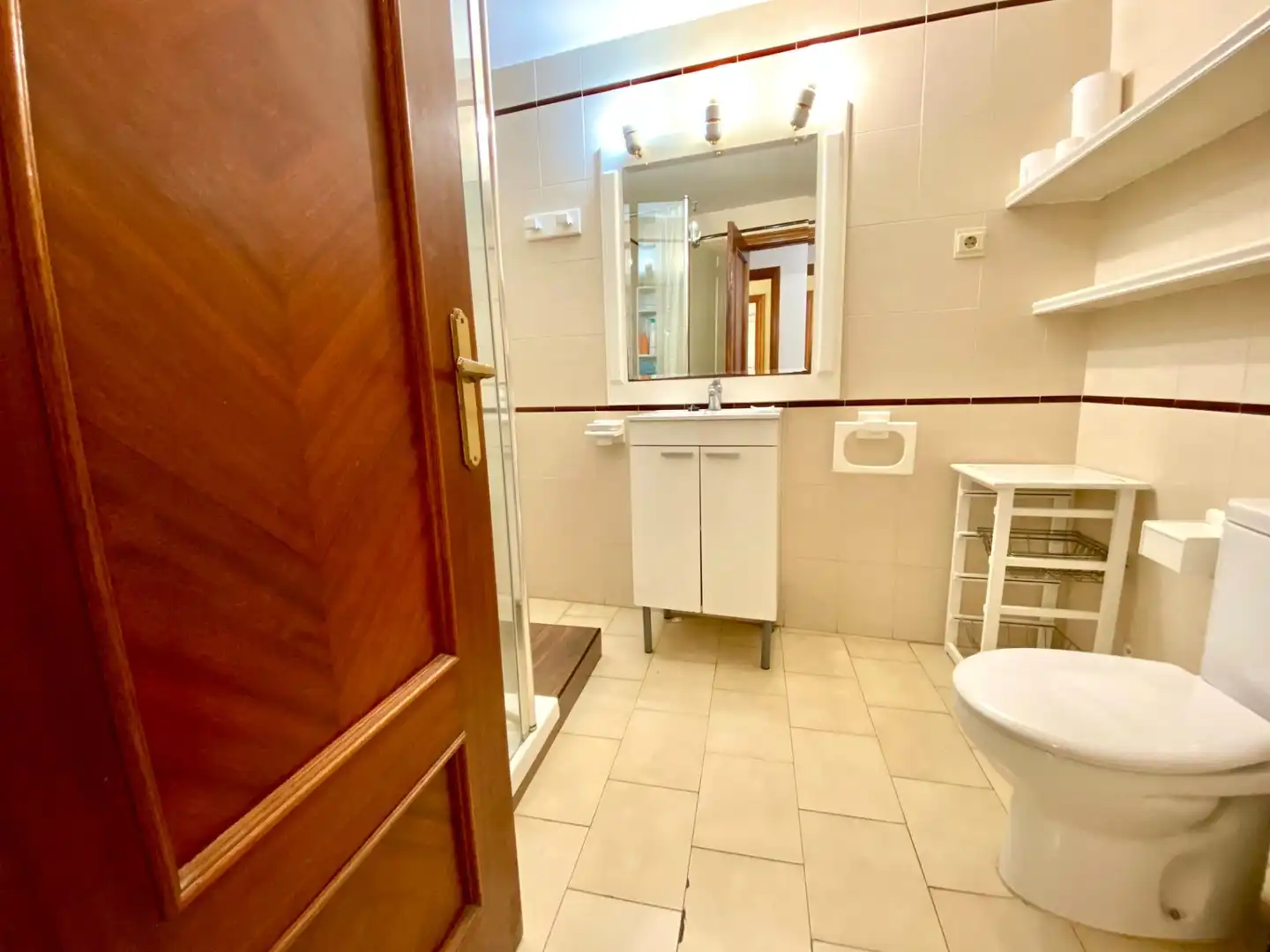 Bathroom of Flat for sale in Fuengirola  with Storage room and Community pool