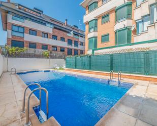 Swimming pool of Flat for sale in Boadilla del Monte  with Terrace