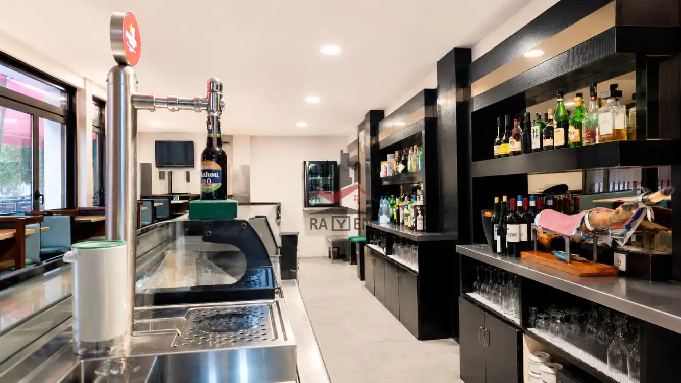 Local en traspaso en Sant Pau, 40, Centre