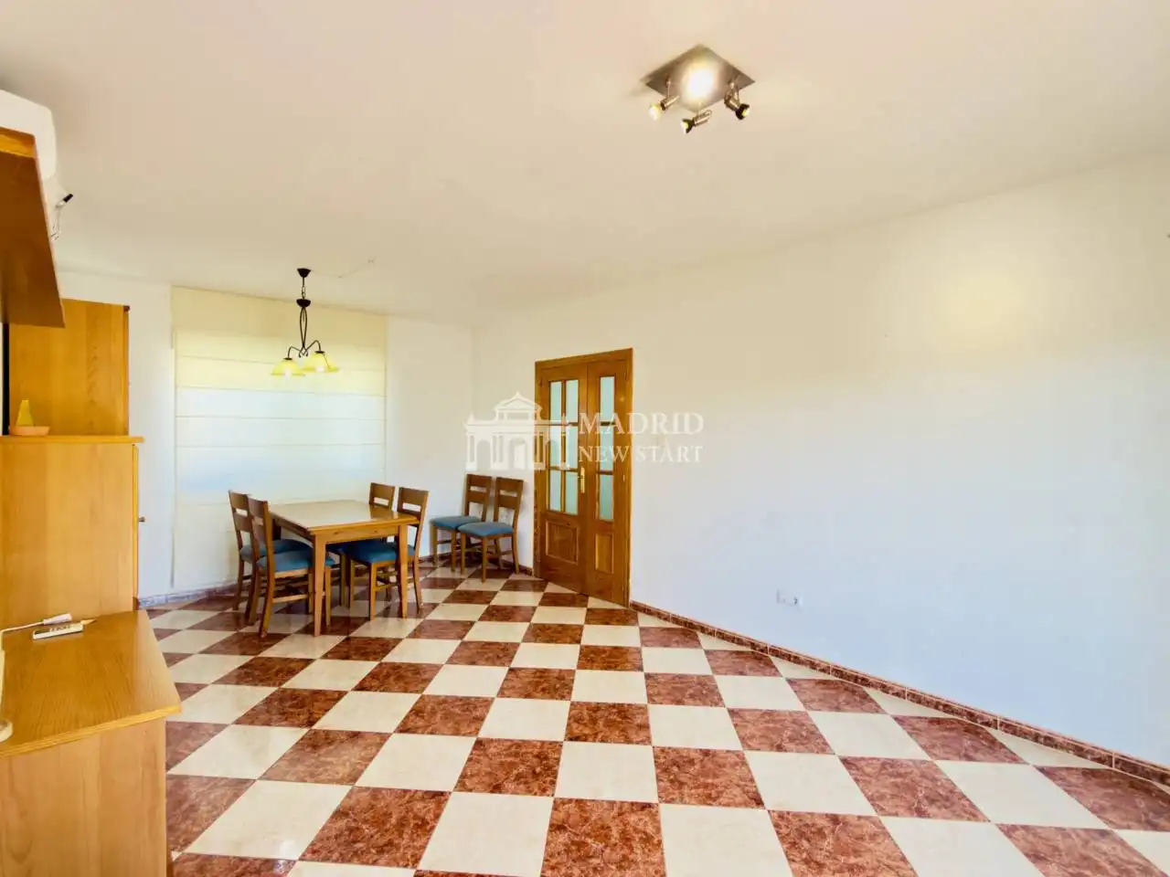 Casa o chalet en venta en Villa del Prado con Aire acondicionado, Calefacción y Jardín privado