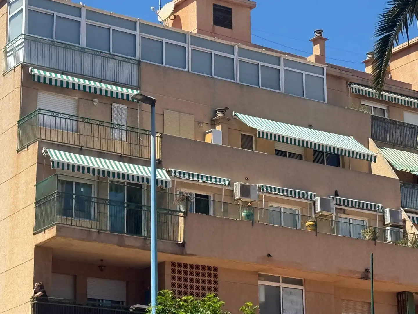 Vista exterior de Pis en venda en Águilas amb Aire condicionat, Traster i Moblat