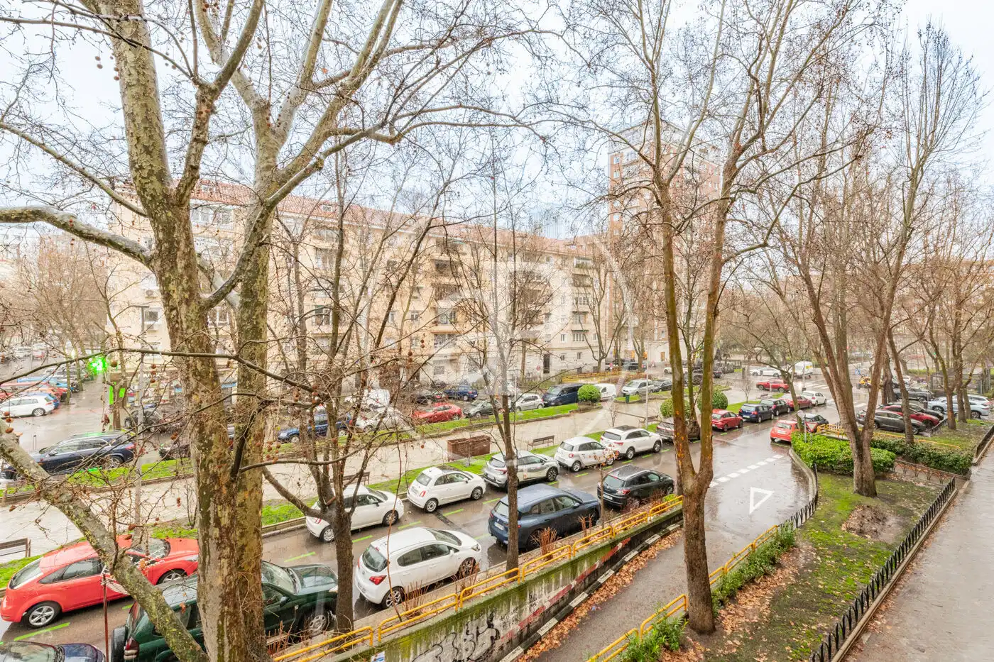 Vista exterior de Pis en venda en Madrid amb Calefacció, Terrassa i Traster