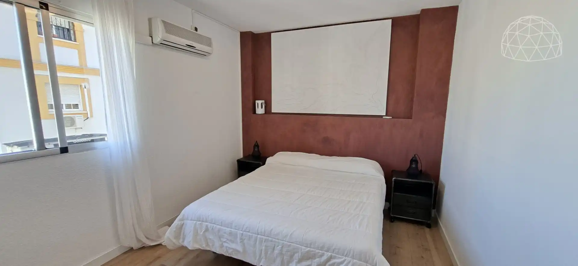 Bedroom of Flat for sale in Sevilla  with Air Conditioner, Private garden and Furnished