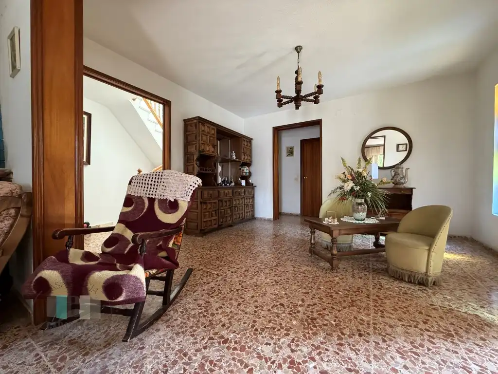 Casa adosada en venda a Heliópolis