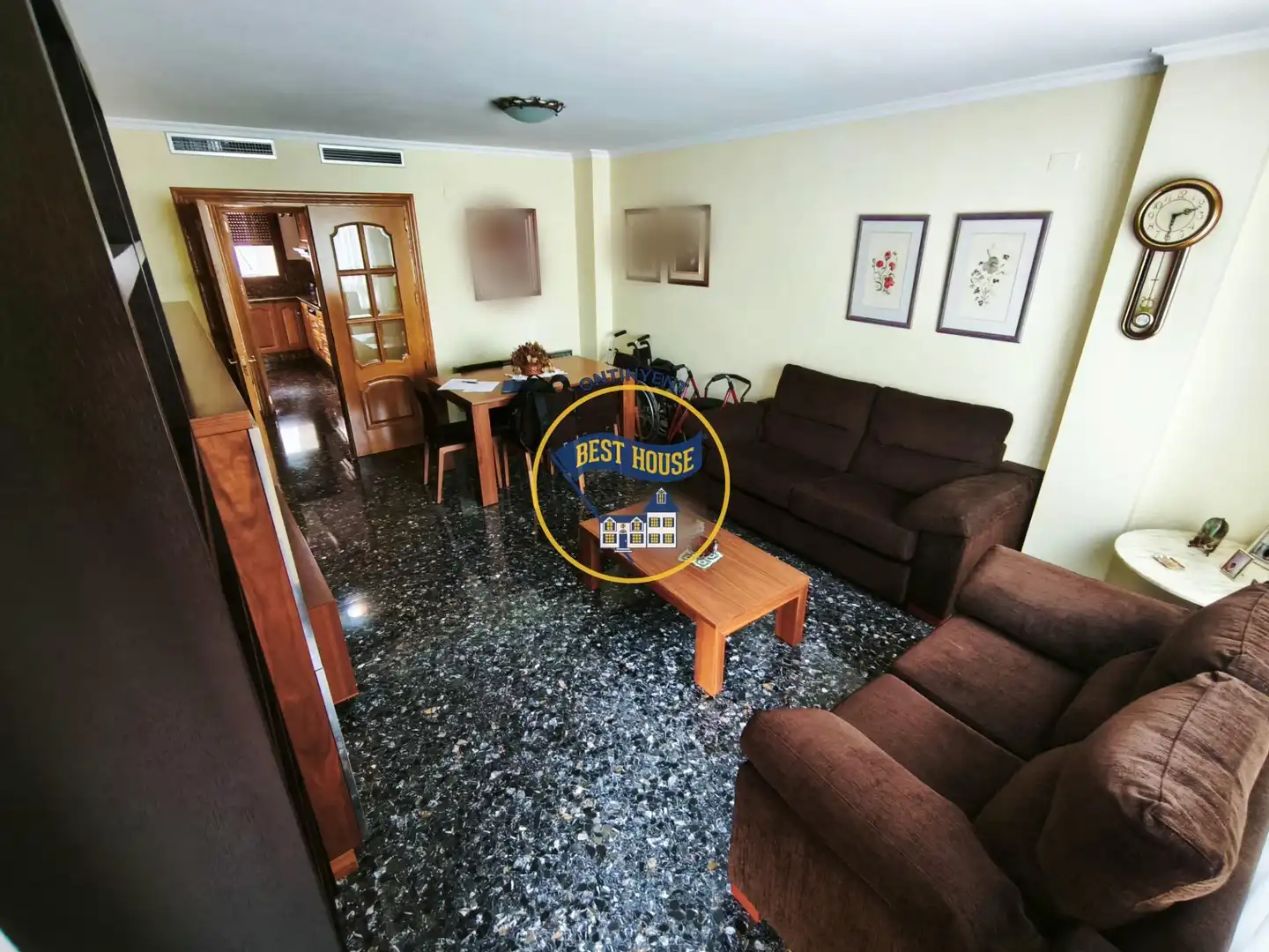 Sala de estar de Piso en venta en Ontinyent con Trastero, Amueblado y Balcón